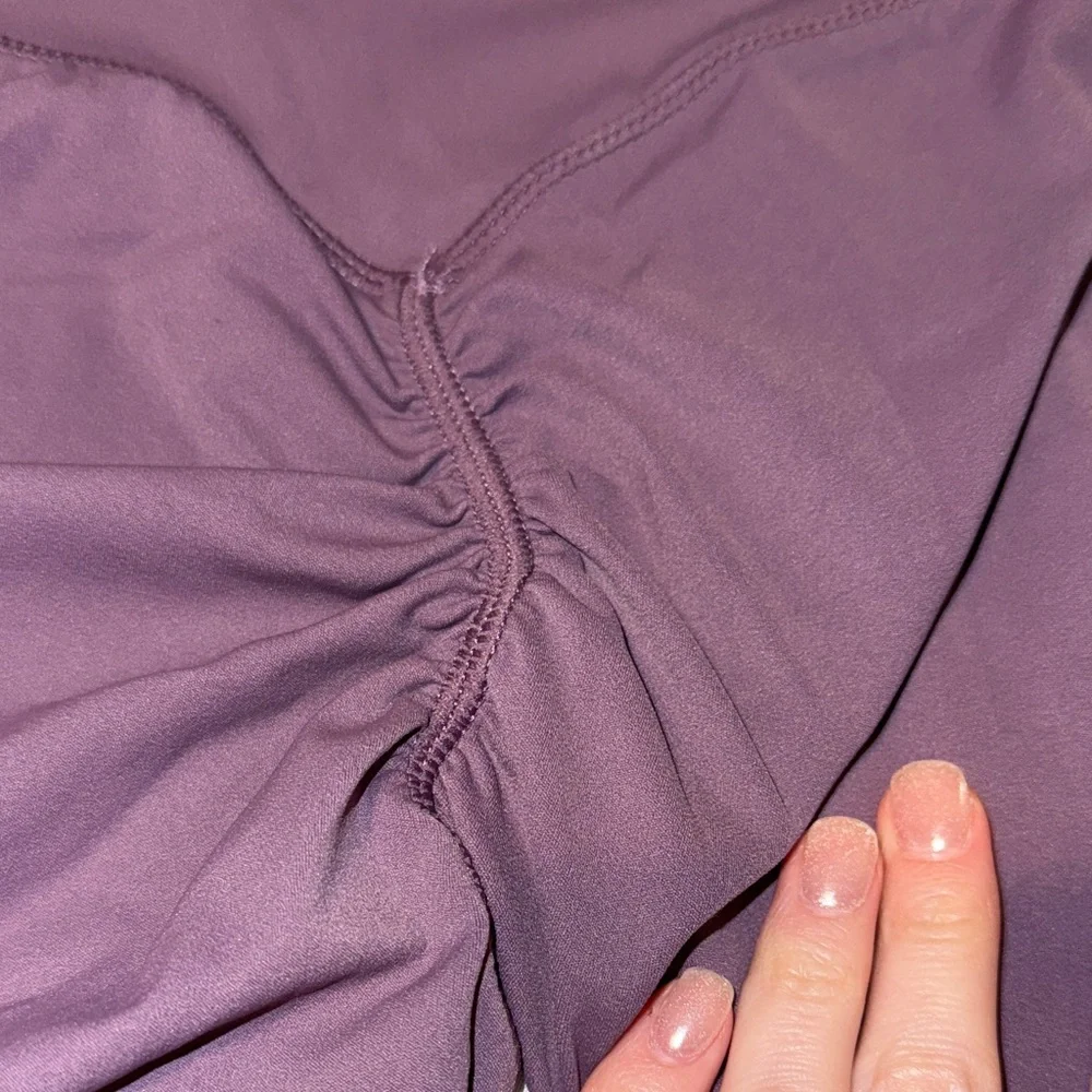 Paragon Purple Scrunch Booty Leggings size M - Picture 3 of 4